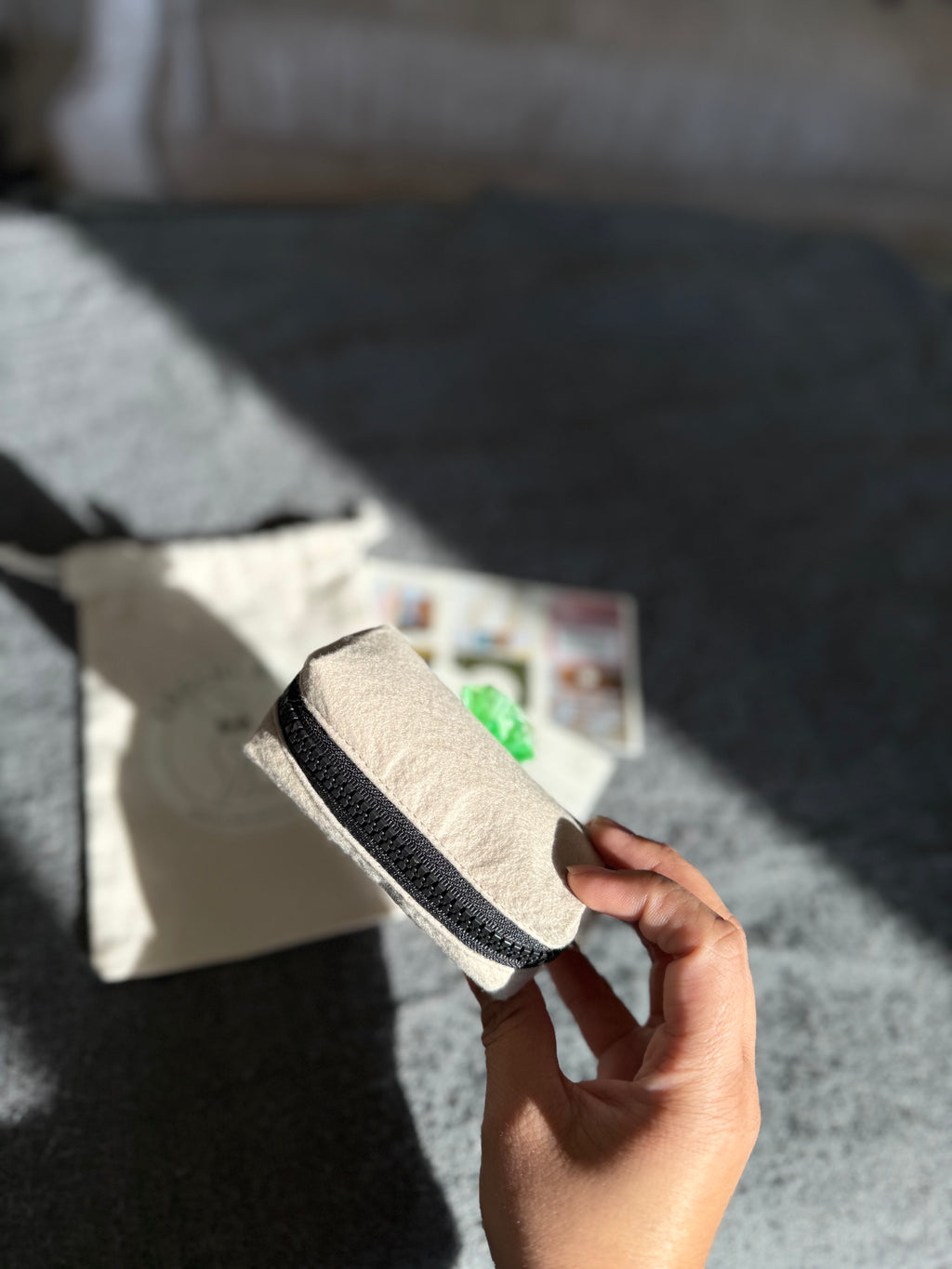 Zööchi & Co. - Pawty Pouch : a sustainable poop bag holder